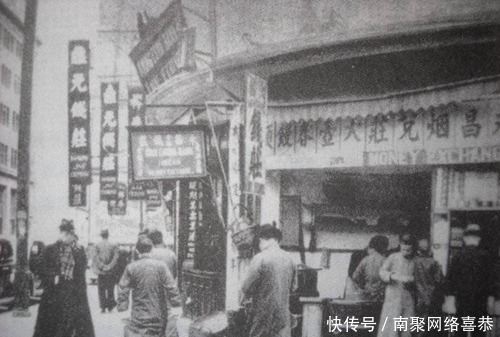 清末有一奇才,到处借钱却不花,到期只还