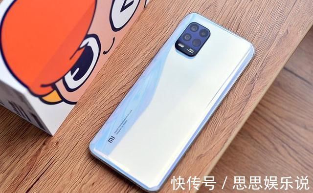 华为nov为什么很多人选华为nova7pro，而不选小米10青春版呢差距很明显