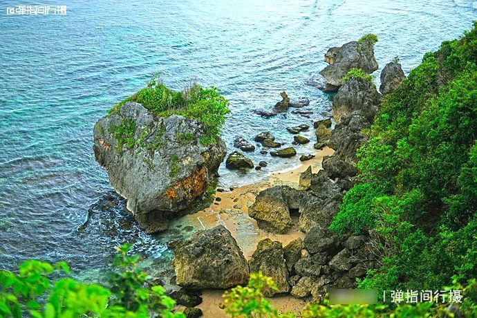 巴厘岛“壮美海景”，悬崖险峻，海浪滔天，还流传着感人爱情故事