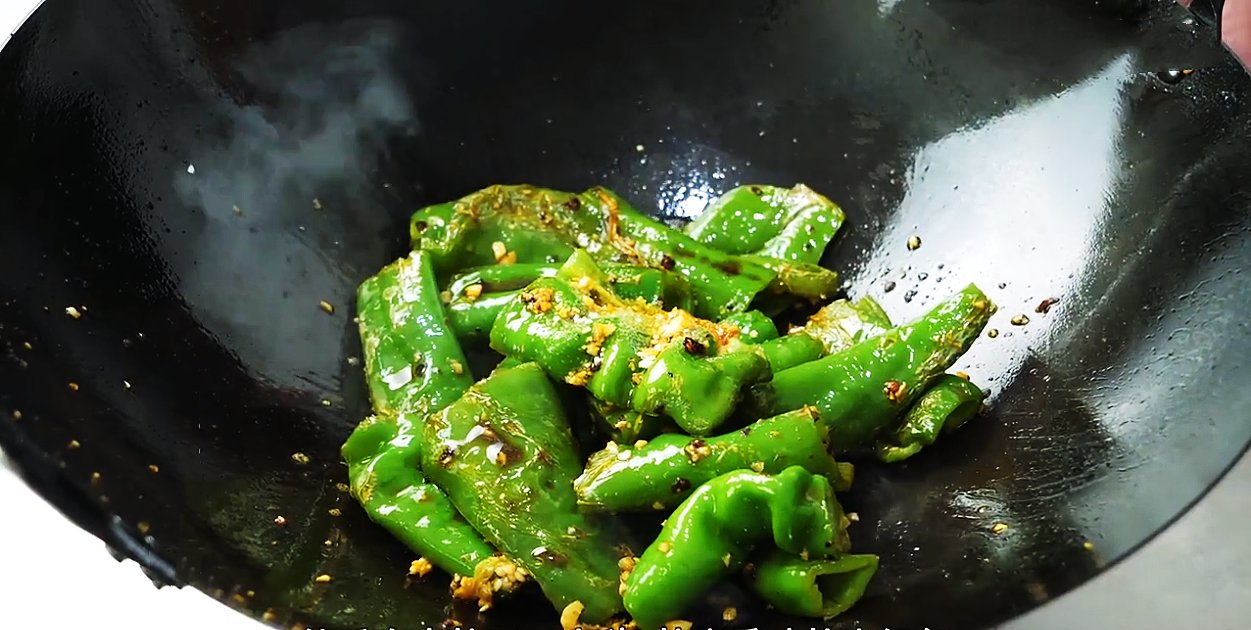 秋天别总大鱼大肉，多吃这12道家常素菜，低热量高营养，特别下饭