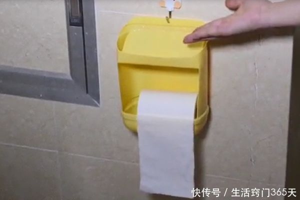 卫生间|洗洁精瓶是个“宝”,剪几刀放在卫生间,全家人都要抢着用!