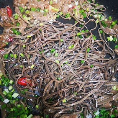 牛肉|减脂牛肉炒荞麦面