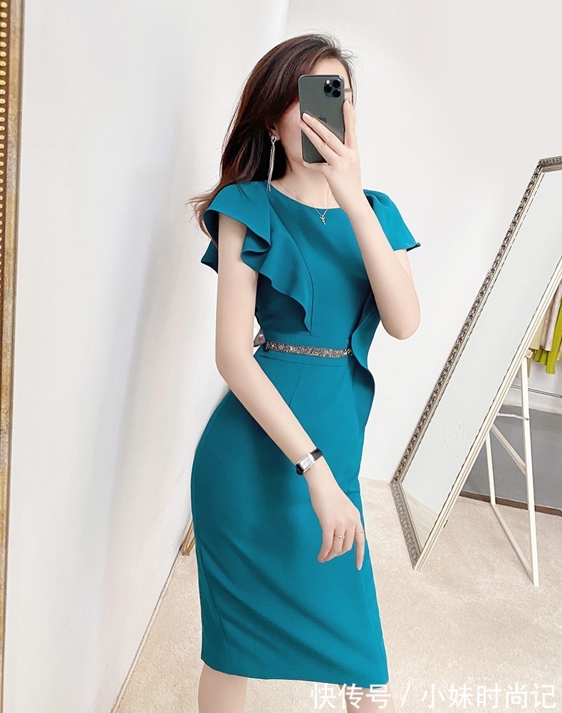 连衣裙|女人们的最爱，包臀连衣裙，女神范十足