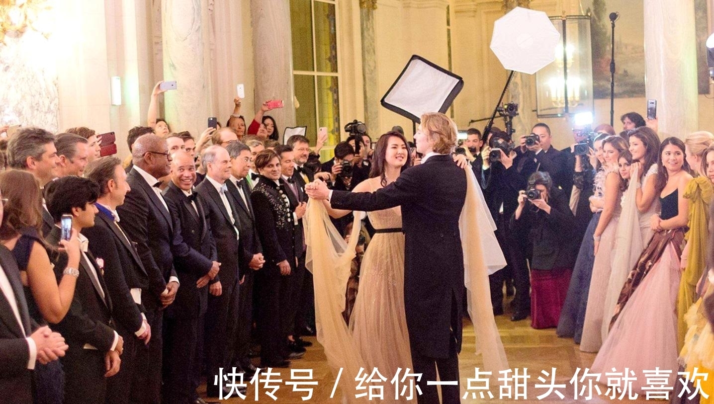 哈佛大学|姚安娜参加《中餐厅》后粉丝超41万，拿手菜是凉拌菜，想学桂林米粉