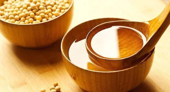 菜籽油|玉米油、菜籽油、花生油区别竟然这么大,千万别再用错了