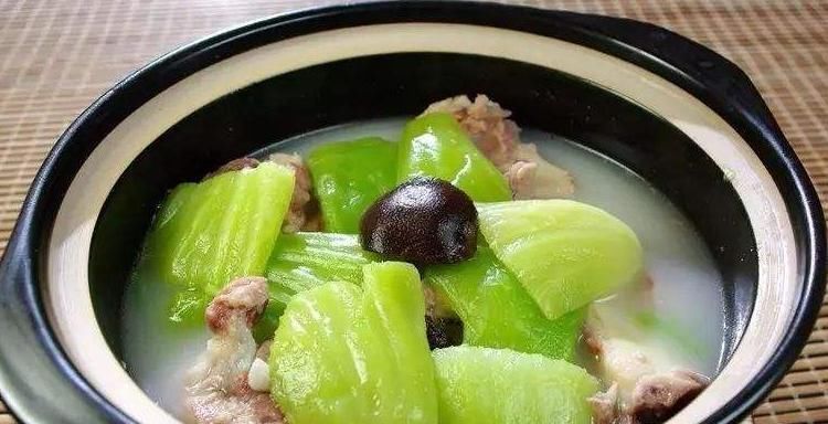 常喝4碗“止咳汤”，咳嗽一喝就好，比强力止咳药强100倍