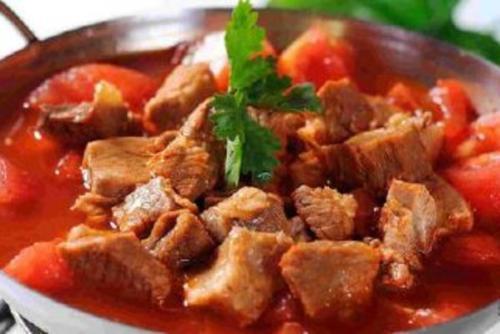 葱白|牛肉最好吃的做法,每次做两盘,我一个人就可以吃掉一大盘!