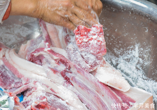 腌腊肉时,10斤肉抹多少盐这一步做不对,