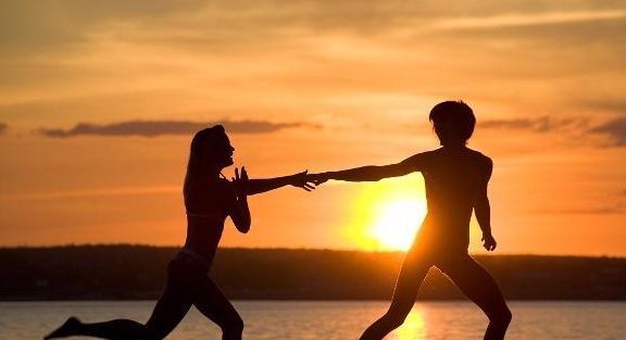 身体|还在苦苦的坚持每天跑步,难道身体真的不需要休息的吗?