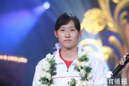 游泳運動員|世界冠軍嫁給大23歲恩師，婚后一直遭受非議，如今他們怎么樣？