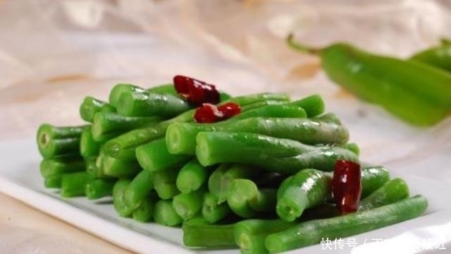 高亮|8月大宝宝因辅食中毒,除了没熟的食物外,这4类饮食误区高亮!