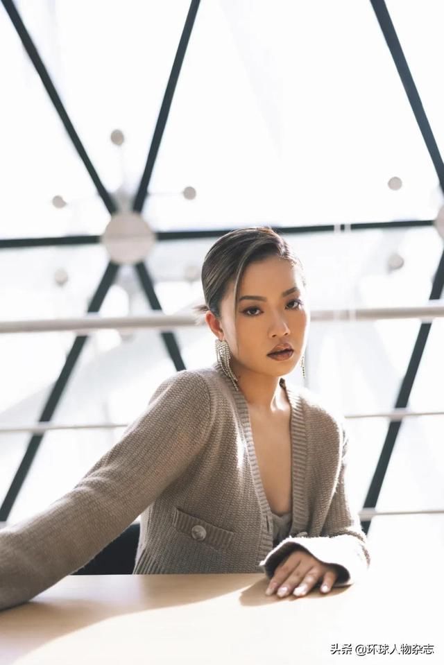 選秀女孩王菊：現(xiàn)在連女團(tuán)都開始演戲了