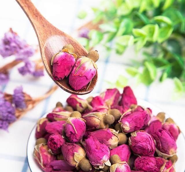 晚上睡不着太痛苦? 它是失眠的“克星”, 睡前吃一点, 安神助睡眠