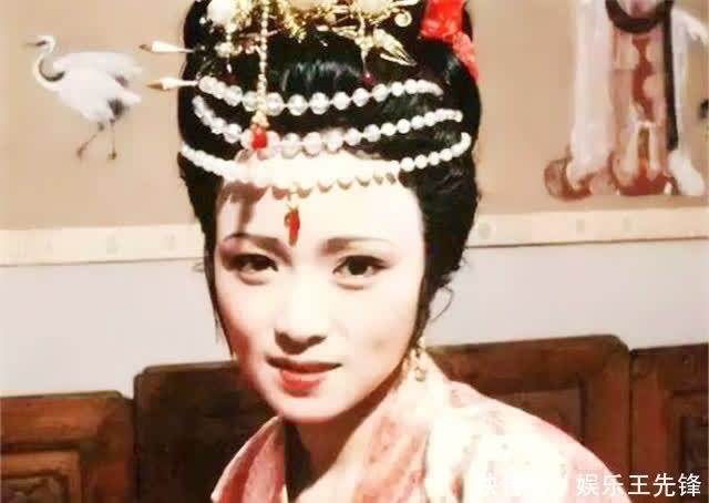 遍观|秦可卿和贾蓉的关系究竟如何？书中竟然忽视了他们夫妻间这件事