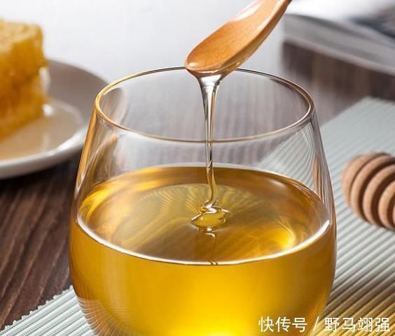 黄酮类化合物|血栓碰上“天敌”了！常吃给血管“大扫除”，血管通得干干净净！