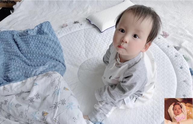 盖被|秋冬季节宝宝“盖被攻略”拍了拍宝妈,正确盖被,让孩子远离疾病