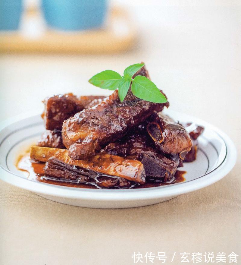 妈妈擅长的几道家常菜，过年亲朋好友来拜年，所有人都夸好厨艺