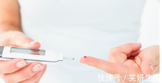 含糖饮料|血糖高怎么办专家建议生活三个慢,饮食四不吃,血糖也稳稳的