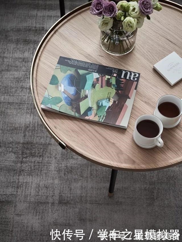 次卧|一样的80㎡,他家装修出的效果为什么这么宽敞,超大客厅真棒!