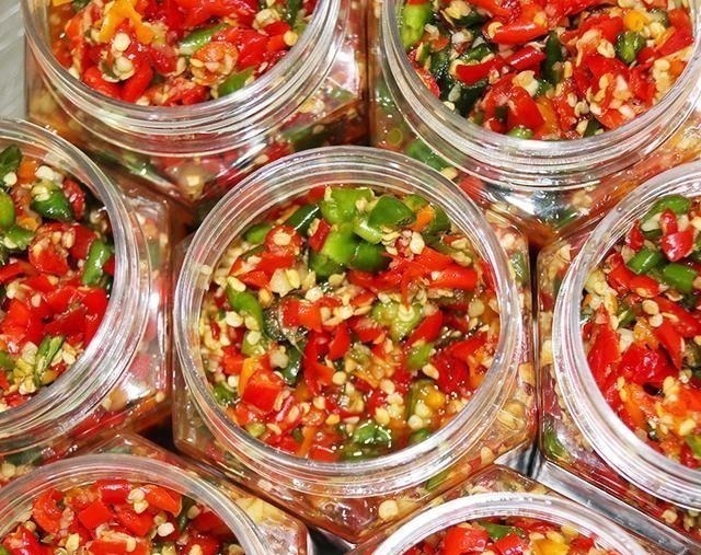 中国又一种美食在国外成为网红,老干妈被取代,老外吃了还想吃