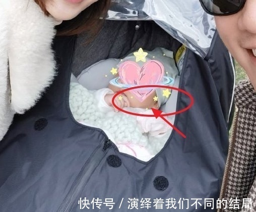 苗苗|郑恺不录跑男，在家带娃晒全家福，2个月女儿首亮相咬手指太可爱
