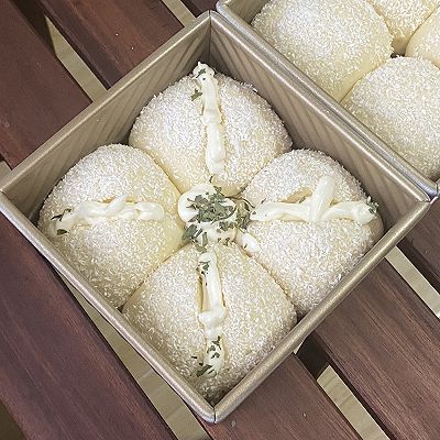 欧芹|#丘比三明治# 肉松沙拉小方，好看又好吃的方形小吐司！