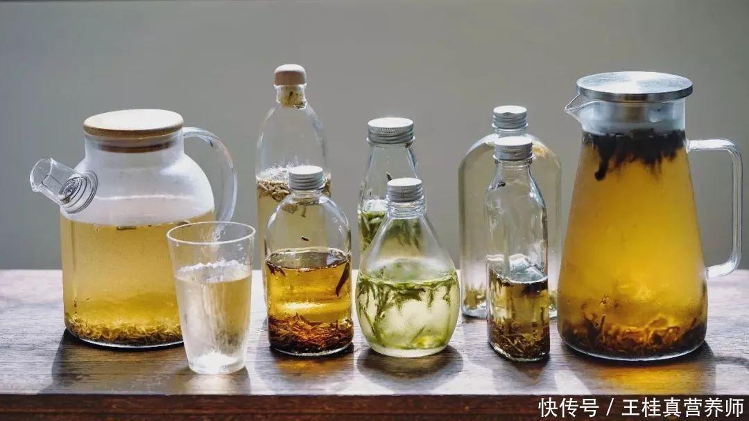 喝茶|40岁后,无论男女,常喝3茶,改善亚健康,增强免疫力