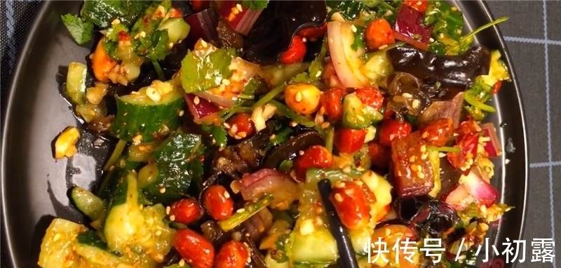 做法|为什么饭店里面的拌黄瓜很好吃? 做法和配方很简单, 一起来看看