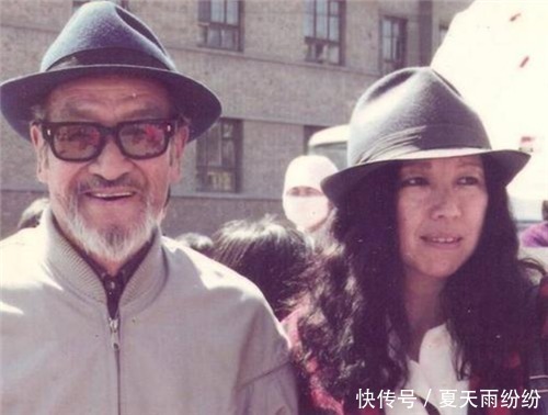 三毛见王洛宾时说“给我买套房”,在一起3周被逼走,发誓再不来