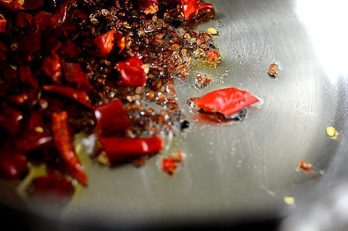 上瘾的椒麻炸鸡，怎么吃也吃不够！学会了自己做，吃起来更方便~