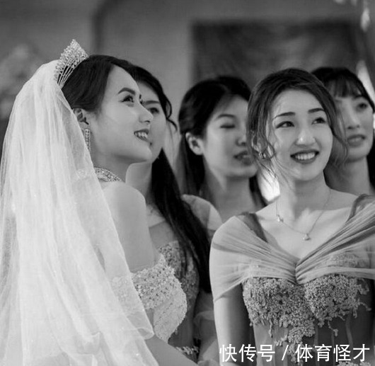 喜讯|喜讯!中国女排25岁女神主攻正式结婚,伴娘团全是美女大长腿