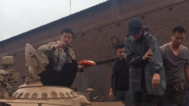 李雪健|明星在片场都没架子, 很接地气, 不摆谱, 大口吃盒饭