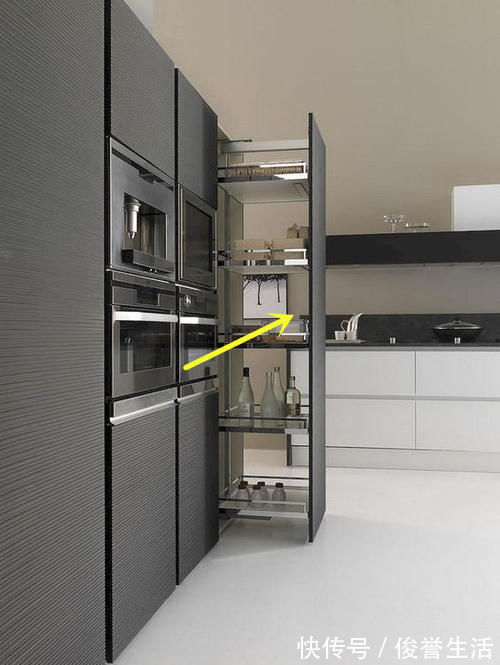 橱柜|这个办法聪明!内嵌厨电预留10cm宽,装抽拉窄柜分层收纳整整齐齐