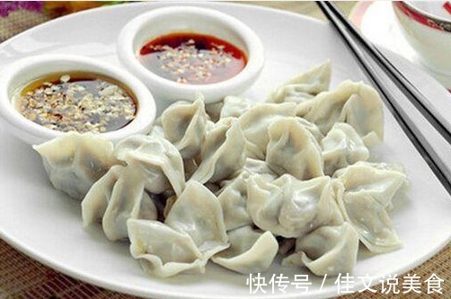 秋天用“它”包饺子，比虾仁香，比韭菜营养，5岁儿子连吃20个