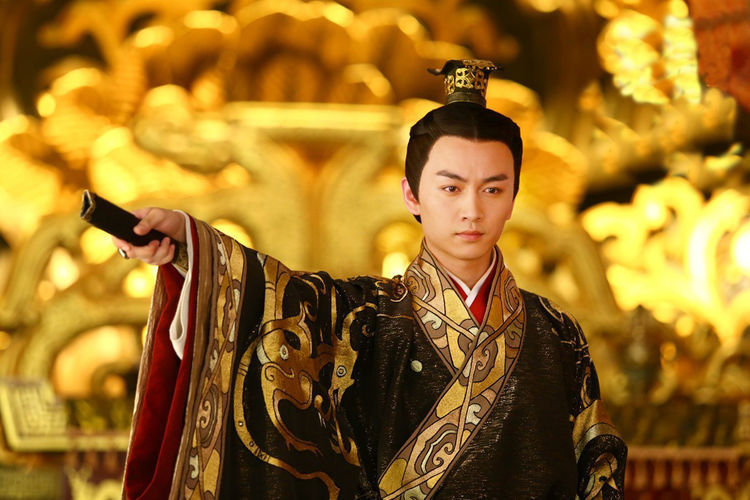 冒死|一婴儿被判死刑，监狱小吏冒死搭救，多年后却成为一代明君