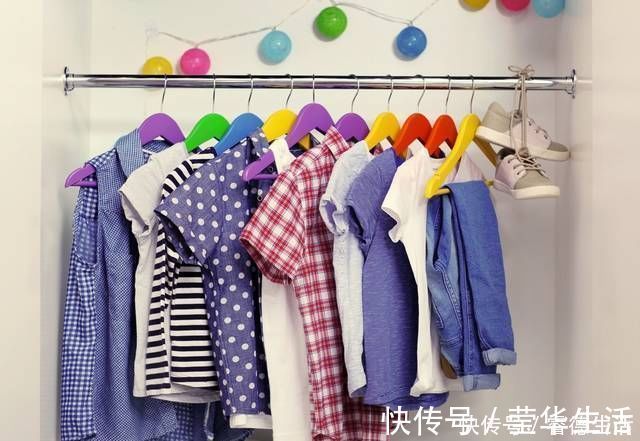 樟脑丸|宝宝衣服放了它容易引发小儿急性溶血病,家有宝宝的快扔掉!