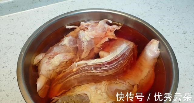 秋天|秋天少吃油腻的肉多吃它,一次卤一锅鲜香四溢,馋了就来两块!