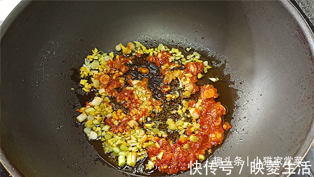 味美|教你用茄子和鸡肉一起这么做来吃，方法简单，营养味美，开胃下饭