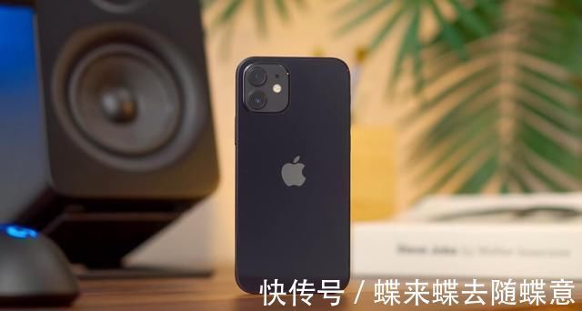 手机充电|为什么iPhone 12不开放反向充电？网友回答一针见血