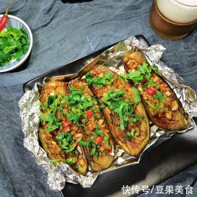 胆固醇|家常菜烤箱菜—锡纸茄子