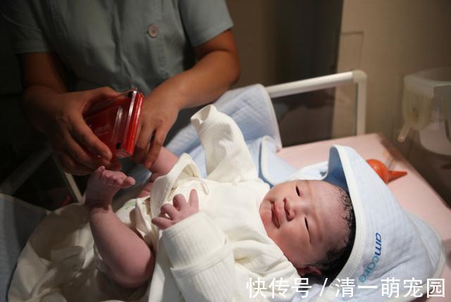 宝宝|孩子的尿不湿,穿到这个年纪就该戒了,再晚会影响自主排便能力