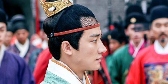 兵部|朱祁钰刚称帝,于谦为何就能擢升兵部尚书,和四点原因有关