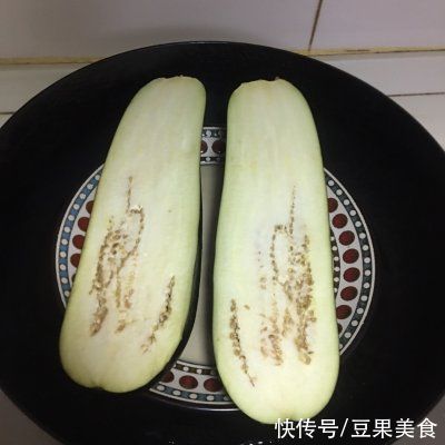 蒸鱼豉油|这道#夏日开胃餐#蒜蓉茄子，怎么做都好吃