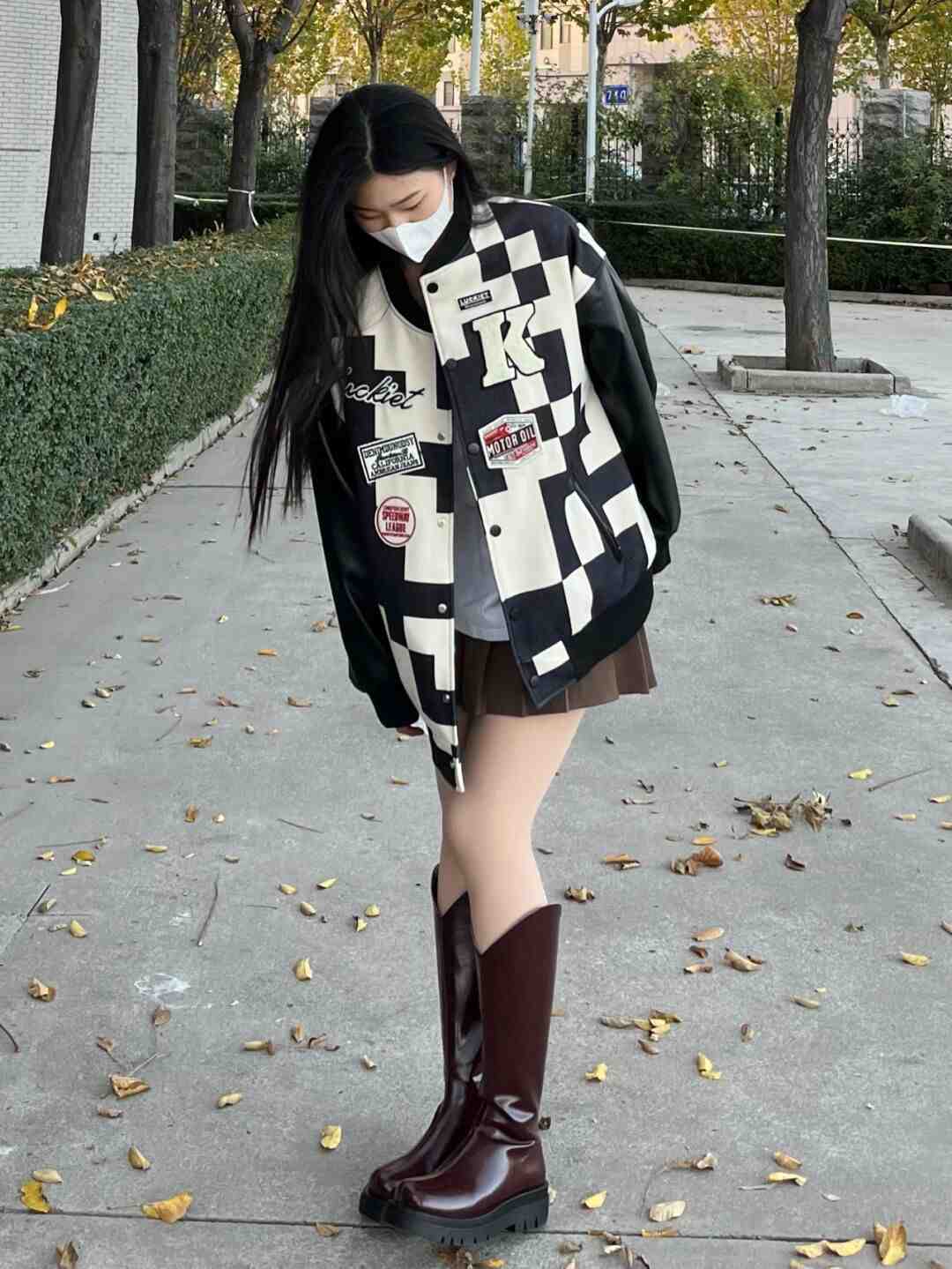 深色系 想要长靴上脚不沉闷!一定别错过这“两种”,增高显瘦又透气