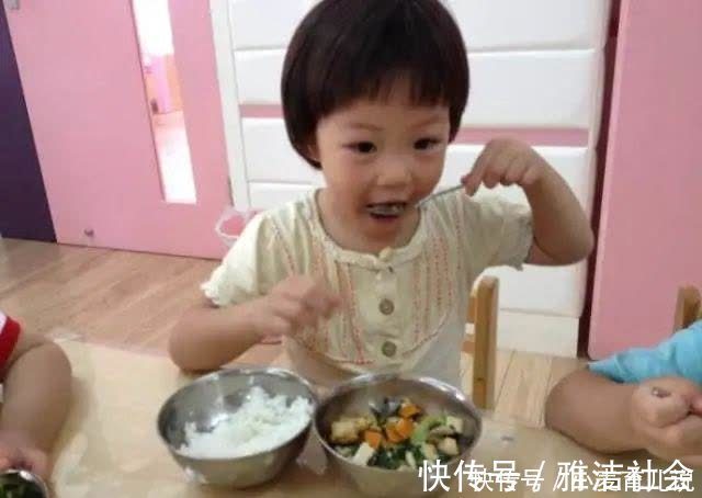 睡眠时间|宝宝是来“报恩”还是“报仇”的,这4个特征很明显,网友:真准