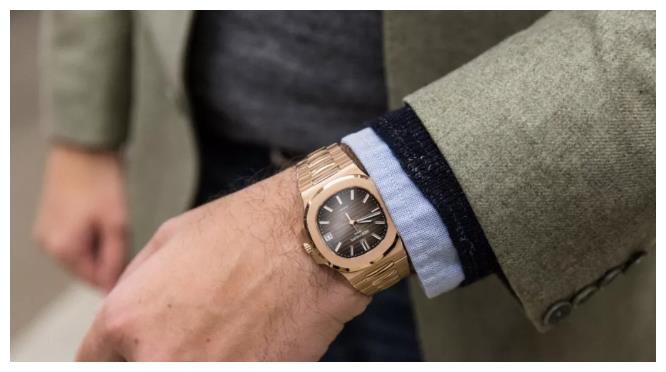 四五十岁的中年男戴什么手表比较有品位?这三款就不错