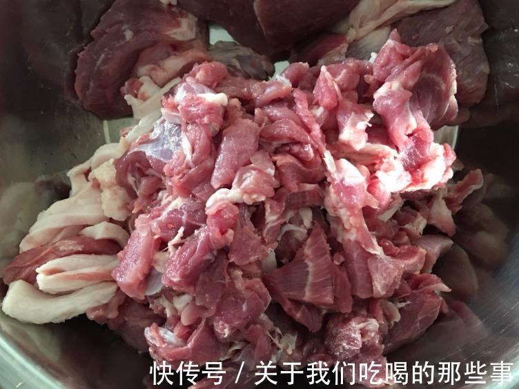 灌香肠的注意了，厨师分享30年的配方和做法，鲜香不咸，久放不坏