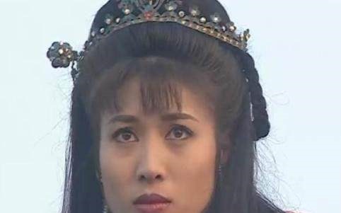 梁山唯一能领兵打仗的女将,武功高强结果却被板砖拍死