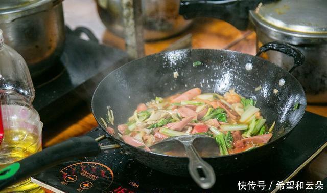 调味品|都是香料，十三香和五香粉有什么不同好多人不懂，知道后别用错