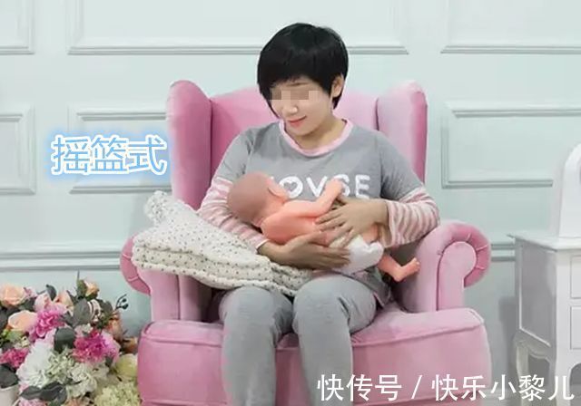 婴儿|母乳妈妈“躺喂”成常态,小婴儿深受其苦,怎样喂宝宝更合适?